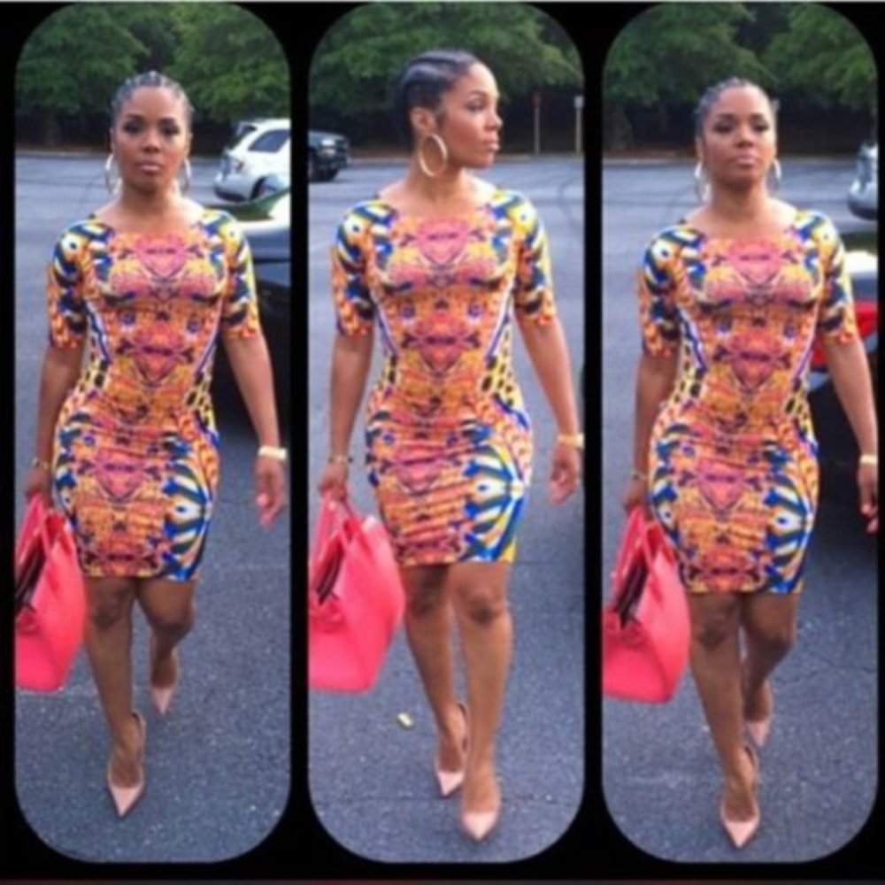 Abstract Gold chains and Baroque Dress